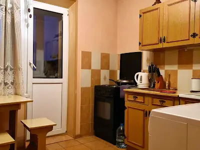 квартира за адресою В'ячеслава Чорновола вул., 10
