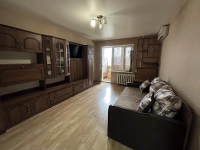 квартира по адресу Владимира Ивасюка просп. (Героїв Сталінграду), 41
