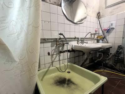 комната по адресу Освіти ул., 18