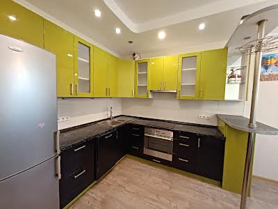 квартира за адресою Машинобудівників вул., 4-Б