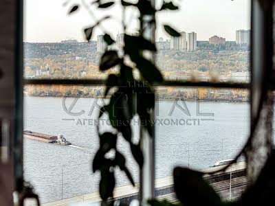 квартира за адресою Зарічна вул., 1-В