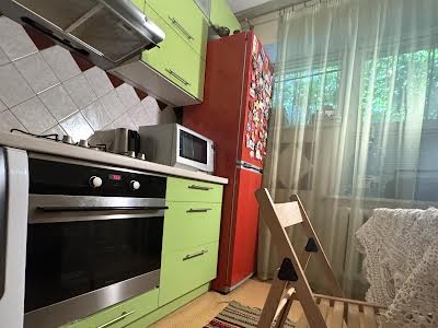 квартира за адресою Київ, Почайнинська вул., 13/9