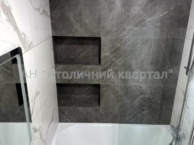 квартира за адресою Оксамитова вул., 9а