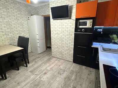 квартира за адресою Григоренка Петра просп., 12