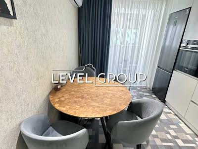 квартира за адресою Теплична вул., 38