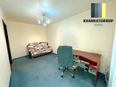 квартира за адресою Киргизька вул., 3
