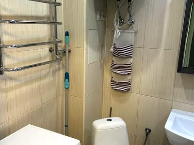квартира за адресою Синьоозерна вул., 6-А