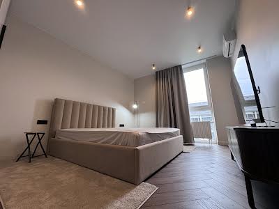 квартира за адресою Шолуденка вул., 30