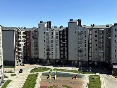 квартира за адресою Героїв Крут вул., 8