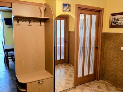 квартира по адресу Червоной Калины просп., 72