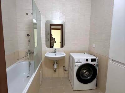 квартира за адресою Урлівська вул., 38