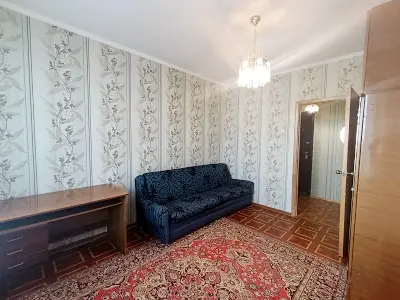 квартира за адресою Квітневий пров., 8
