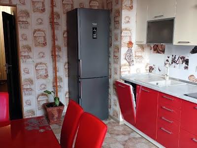 квартира за адресою Анни Ахматової вул., 22