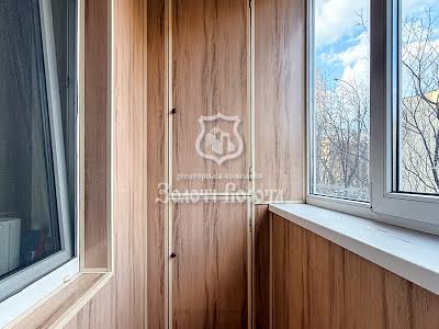 квартира за адресою Харківське шосе, 174б