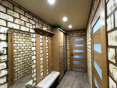 квартира по адресу Будівельників, 28