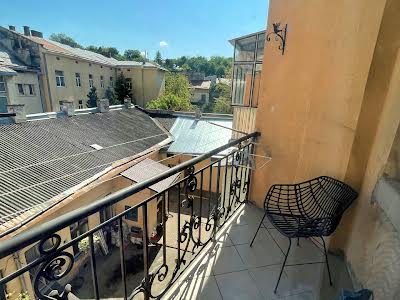 квартира за адресою Площа Маланюка, 1