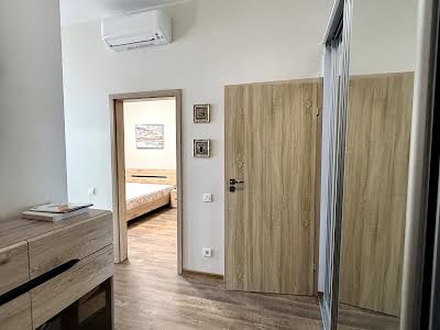 квартира за адресою Під Дубом вул. (Космонавтів), 26-А
