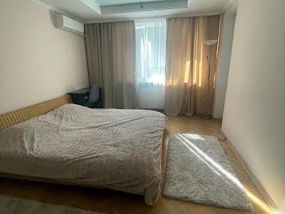 квартира по адресу Александра Конисского ул., 34