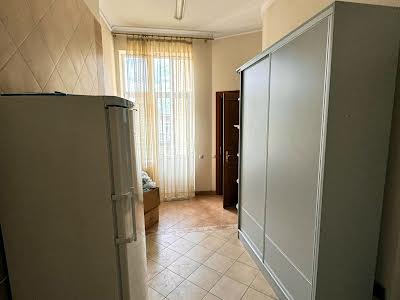 квартира по адресу Новаковского ул., 8