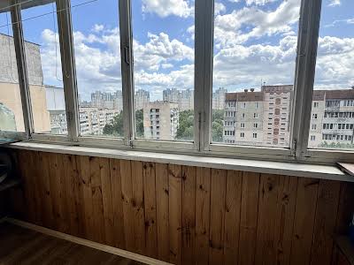 квартира за адресою Наталії Ужвій вул., 10