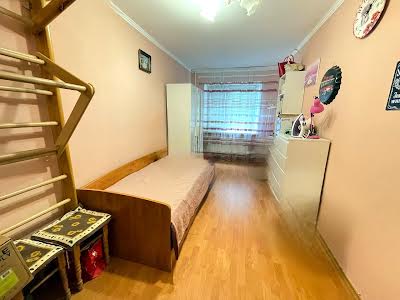квартира за адресою Патріарха Любомира Гузара вул., 13
