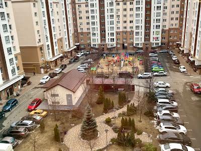 квартира за адресою Героїв Небесної Сотні просп., 30/1