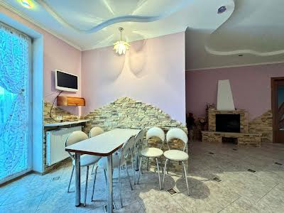квартира по адресу С. Бандери, 13