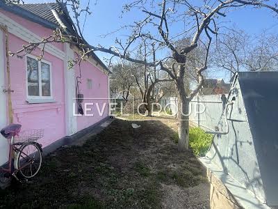 дом по адресу вул. Мира, 58