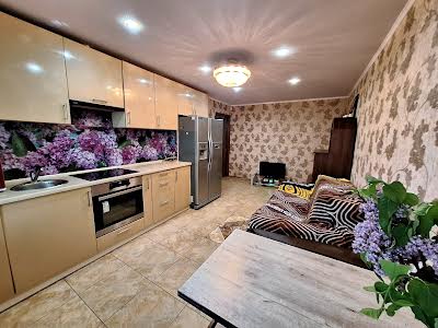 квартира за адресою Олександра Поля просп. (Кірова), 76