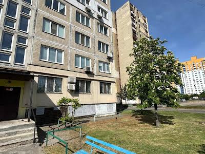 квартира за адресою Павла Тичини просп., 14-А