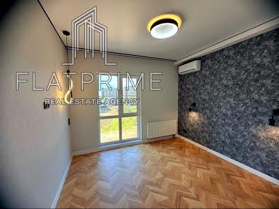 квартира за адресою Михайла Максимовича вул. (Онуфрія Трутенка), 24-Б