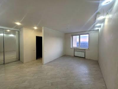 квартира за адресою Кричевського вул., 34