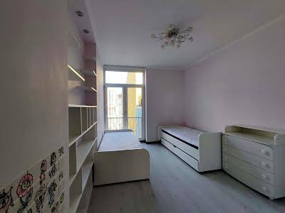 квартира за адресою Регенераторна вул., 4к14
