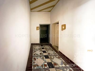 комерційна за адресою с. Тарнівці, Сторожниця, 158