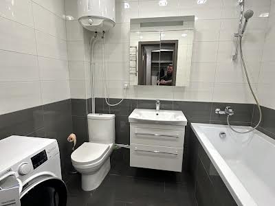 квартира за адресою Соломії Крушельницької вул., 15
