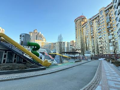 квартира по адресу Евгения Коновальца ул. (Щорса), 34а
