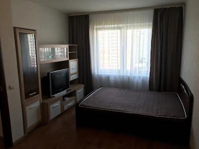квартира по адресу Софии Русовой ул., 5