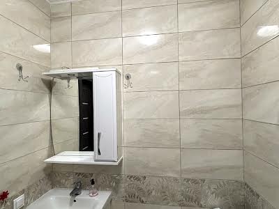 квартира за адресою Соборна вул., 126/19