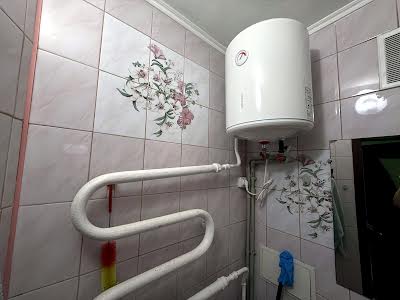 квартира за адресою Євгена Гребінки вул., 27
