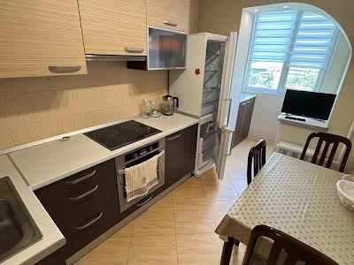квартира за адресою Інглезі вул. (25-ї Чапаєвської Дивізії), 3/3