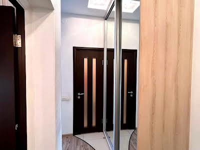 квартира за адресою Леонтовича вул., 5