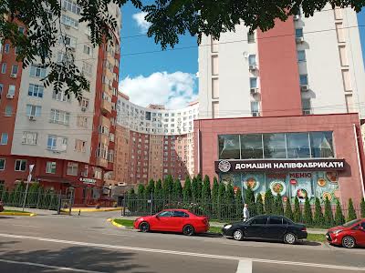 квартира за адресою Ернста вул., 16в