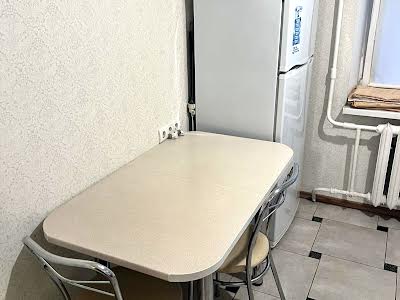 квартира за адресою Білоруська вул., 30а