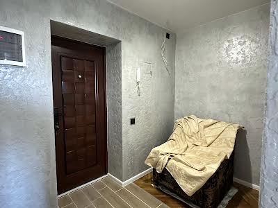 квартира по адресу Тролейбусна, 12