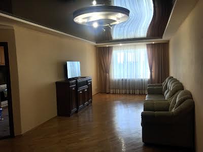 квартира за адресою Ревуцького вул., 5