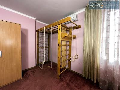 квартира за адресою Старонаводницька вул., 4-В