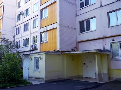 квартира за адресою Василя Іваниса вул. (Миколи Матеюка), 13