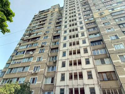 квартира за адресою Автозаводська вул., 81