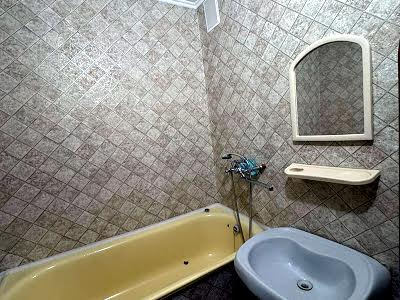 квартира за адресою Панаса Мирного вул., 28/3