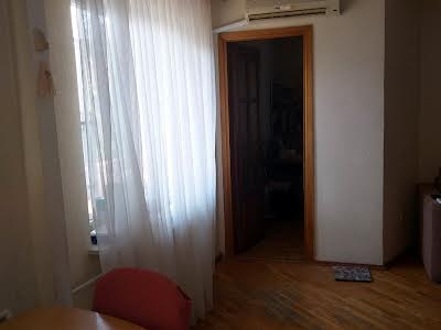 квартира за адресою Академічна вул. (Піонерська), 26